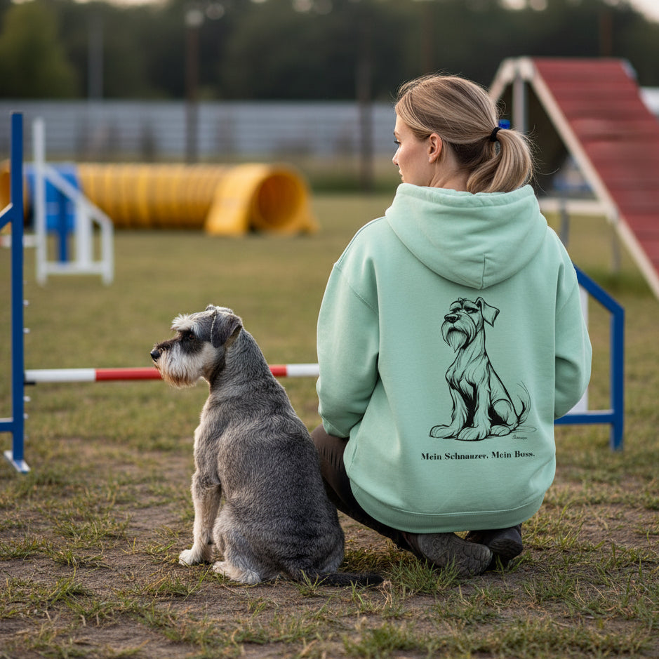 Organic Oversize Hoodie Mein Schnauzer Mein Boss mit großem Schnauzer Motiv aus Bio Baumwolle nachhaltige Mode Unisex